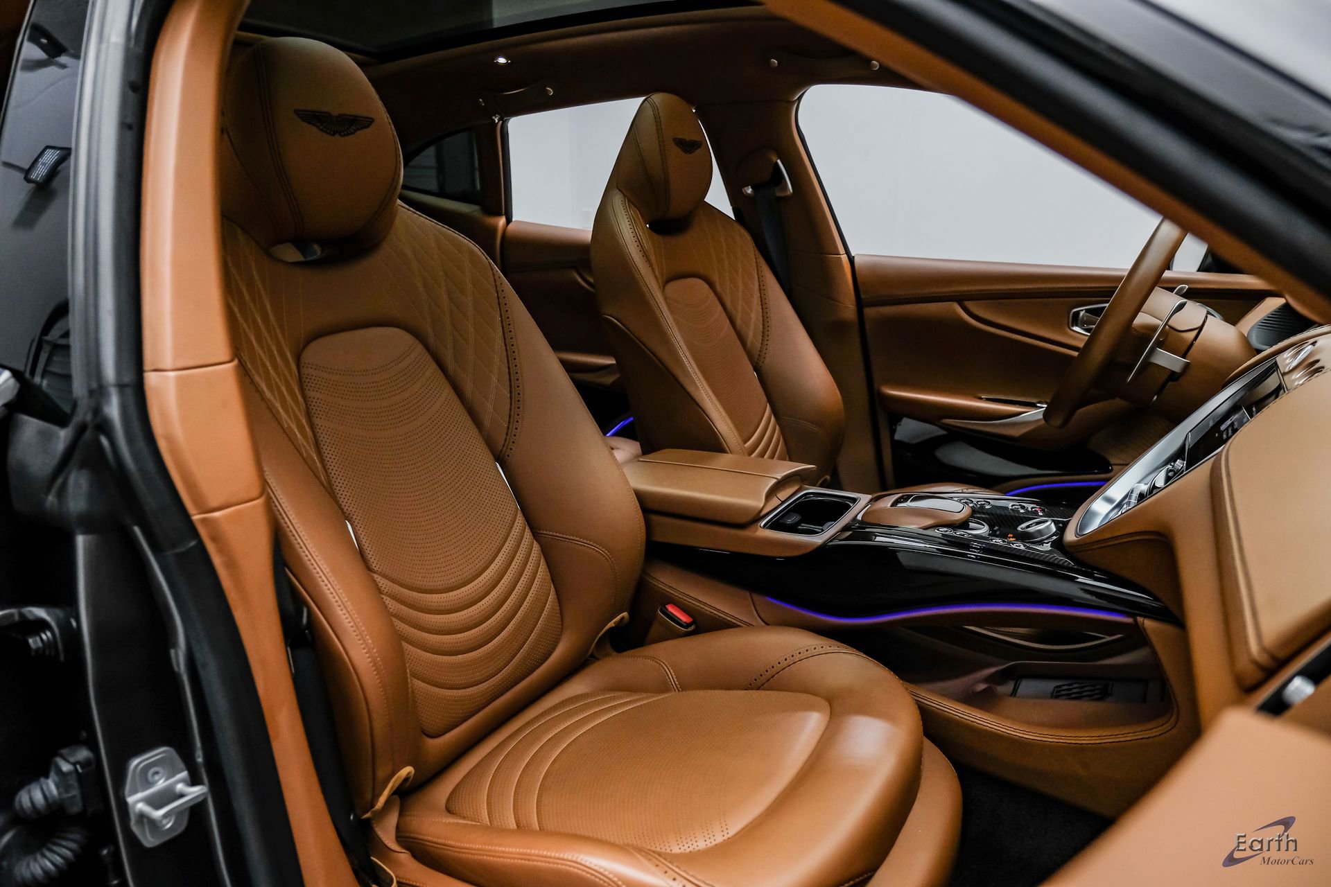 Used 2023 Aston Martin DBX 707 image 46