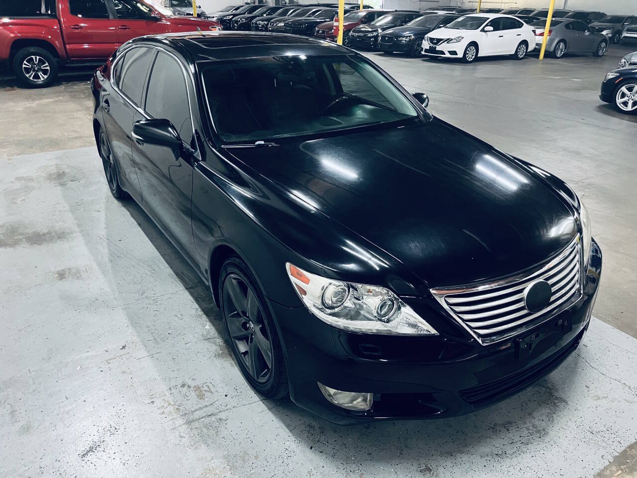 Used 2012 Lexus LS 460 w/ Comfort Pkg RWD image 10