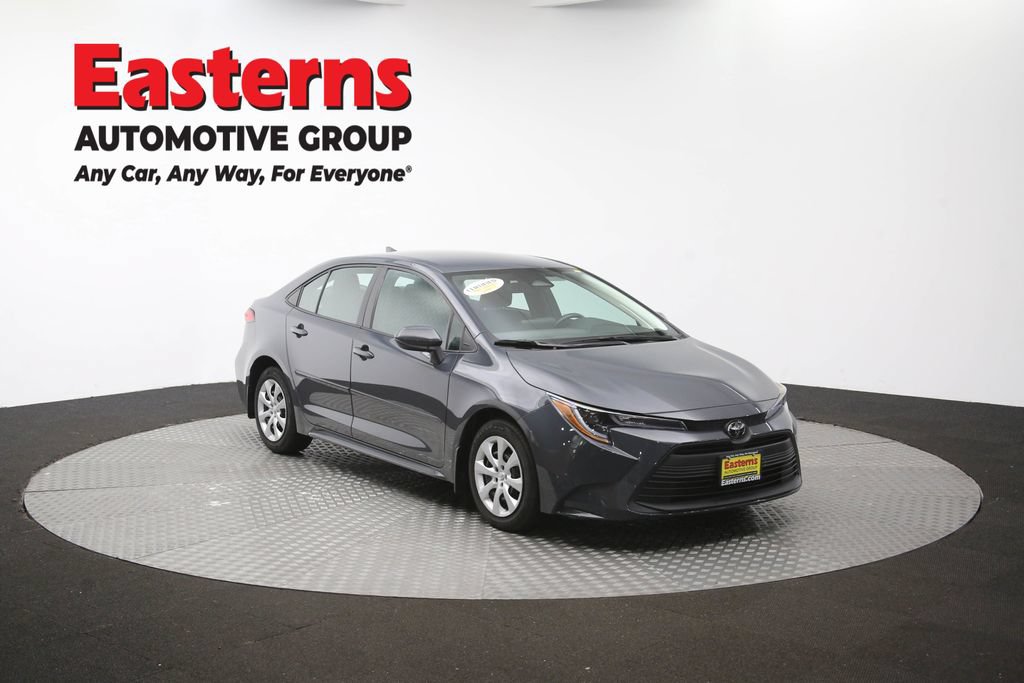 Used 2025 Toyota Corolla LE FWD image 48