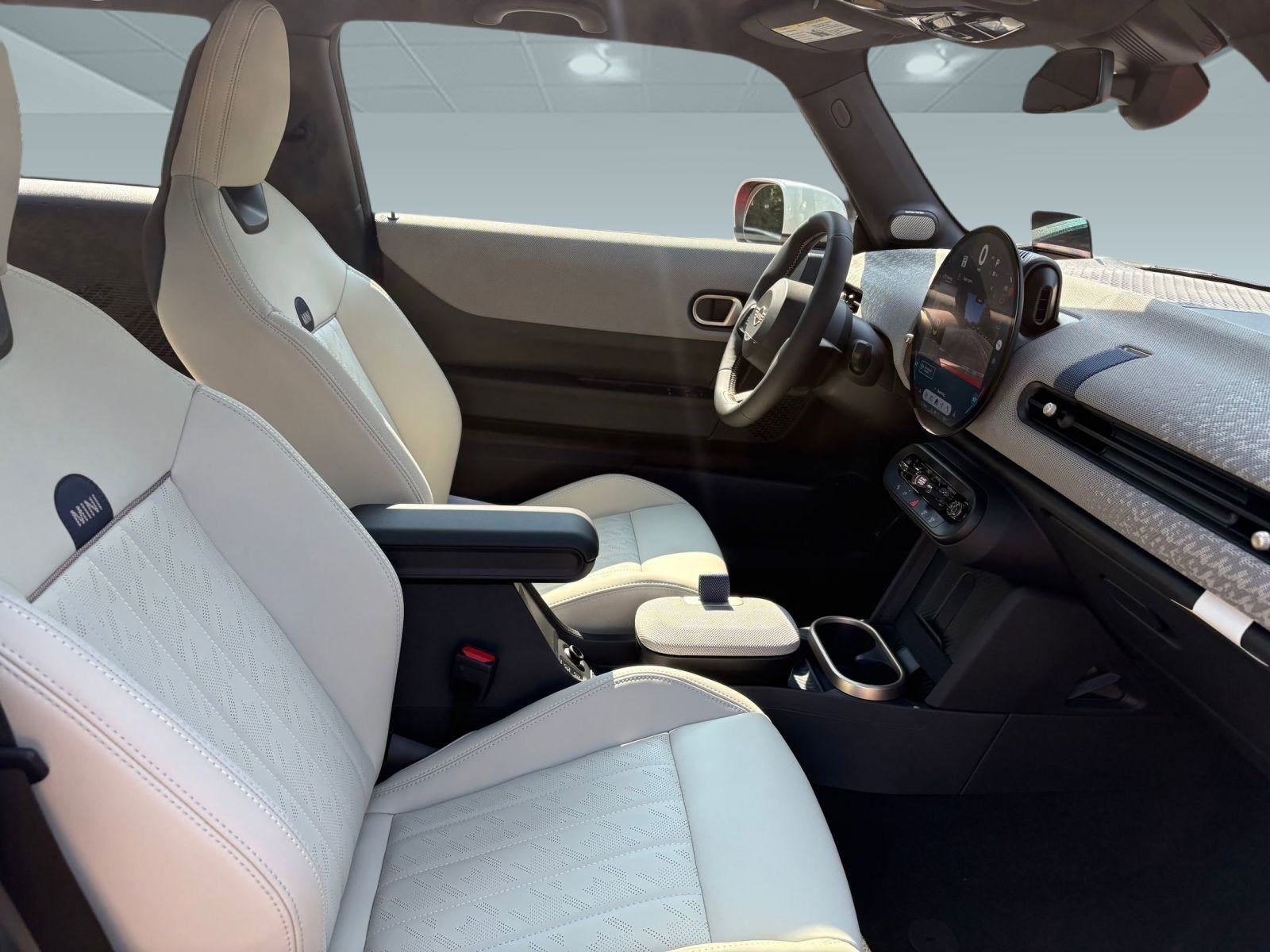 New 2026 MINI Cooper S image 25