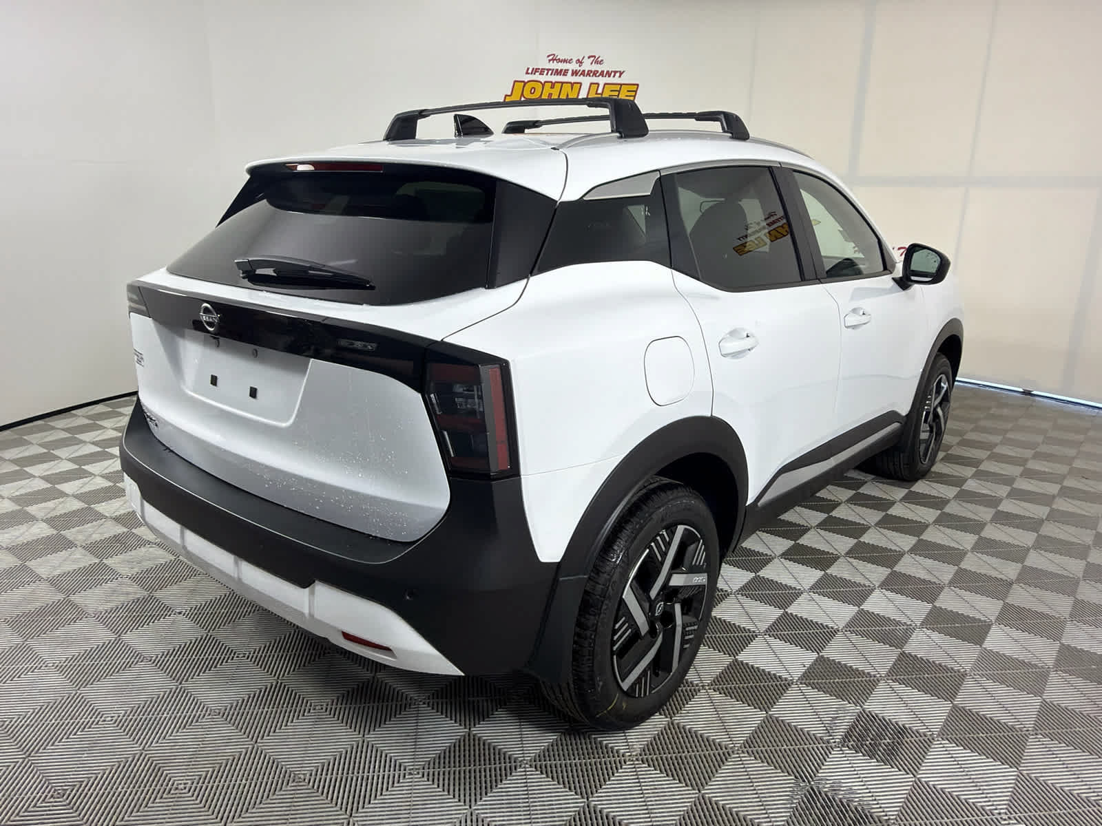New 2026 Nissan Kicks SV w/ Cold Weather Package FWD image 5
