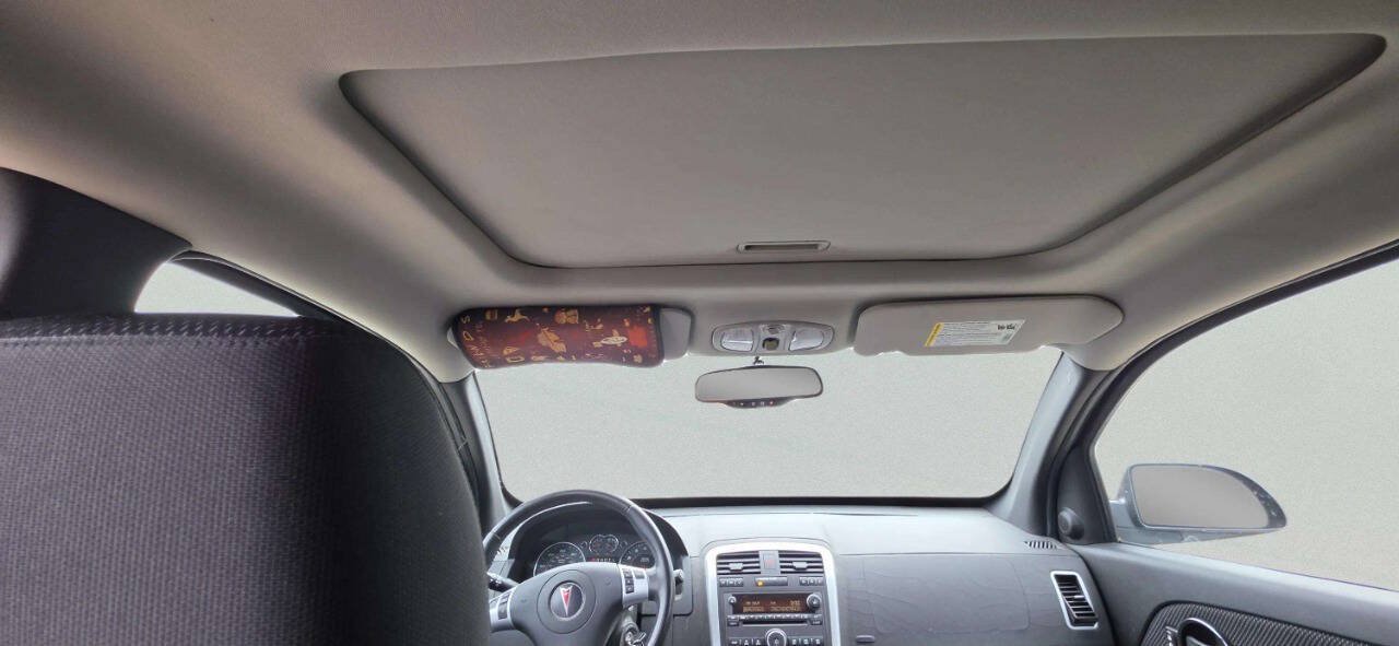 Used 2008 Pontiac Torrent 2WD w/ Preferred Package image 10
