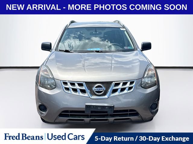 Used 2015 Nissan Rogue S w/ Convenience Package AWD/4WD image 2