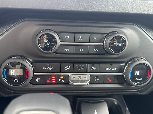 New 2026 Ford Bronco Outer Banks AWD/4WD image 22