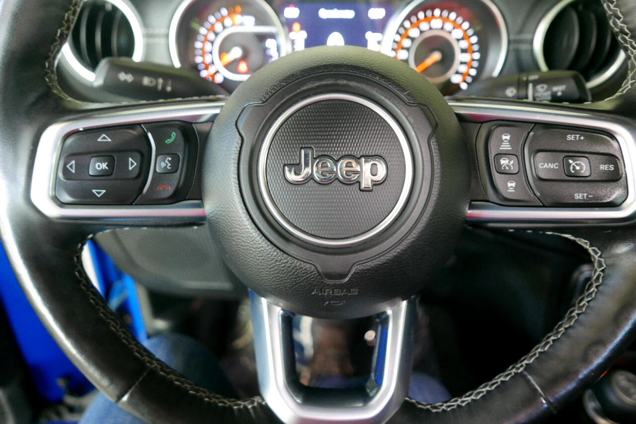 Used 2020 Jeep Gladiator Overland image 12