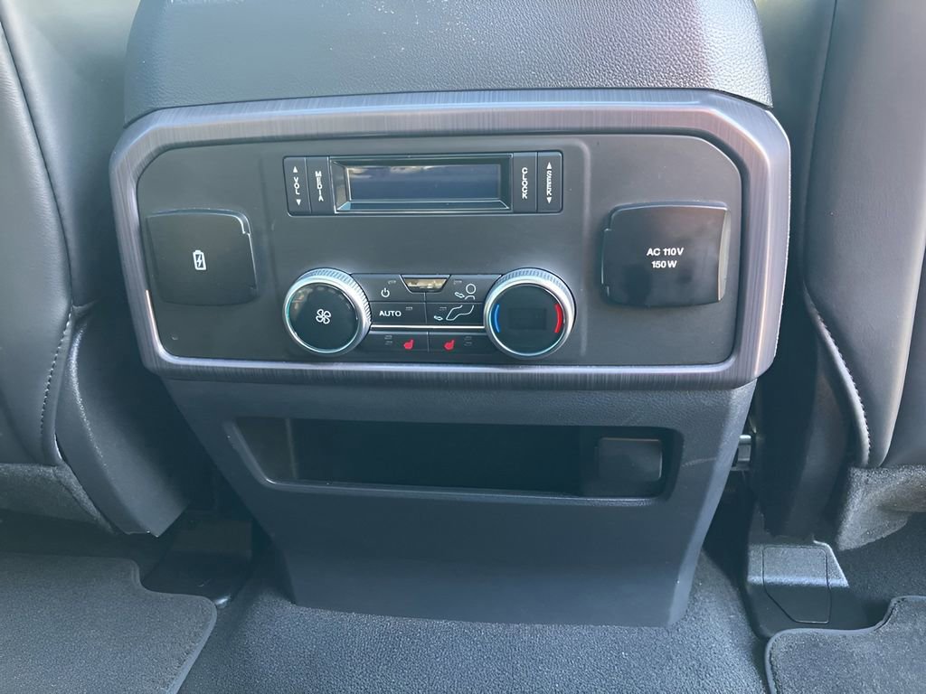Used 2023 Ford Expedition Platinum image 35
