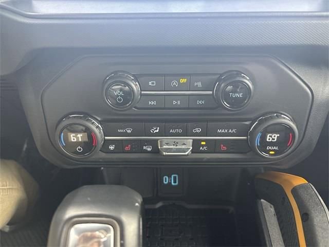 Used 2024 Ford Bronco Badlands image 19