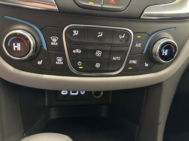 Used 2024 Chevrolet Equinox LT w/ LPO, Floor Liner Package image 30