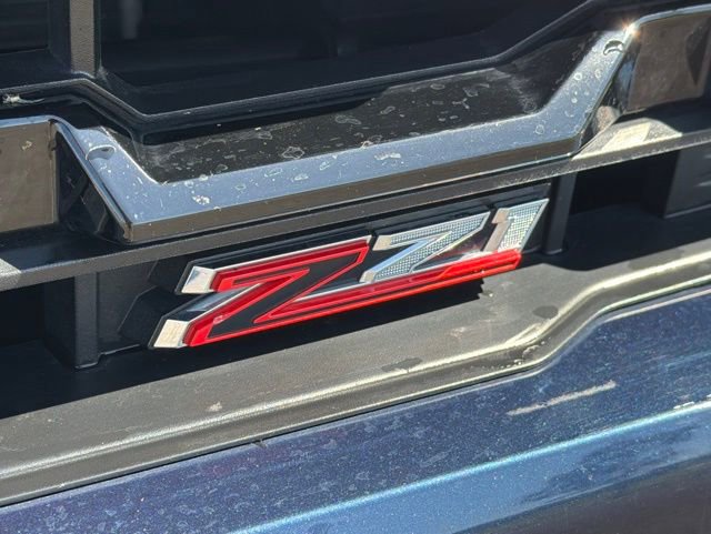 Used 2022 Chevrolet Silverado 1500 LT Trail Boss w/ LT Trail Boss Premium Package AWD/4WD image 4