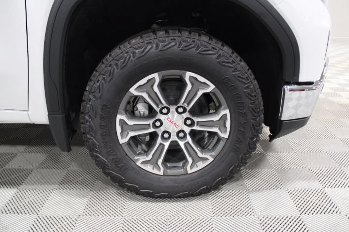 New 2026 GMC Sierra 1500 Pro w/ Pro Value Package AWD/4WD image 41