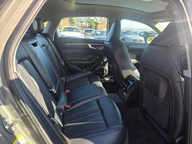 New 2026 Audi A6 Premium Plus AWD/4WD image 13
