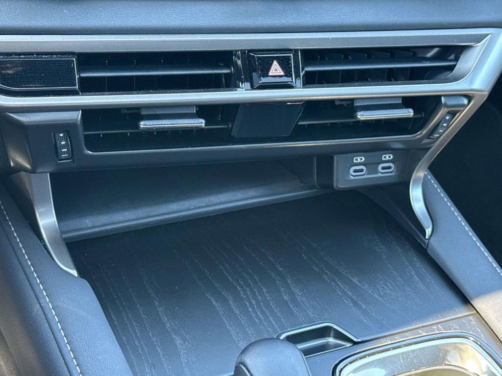 Used 2024 Lexus RX 350 Premium image 18