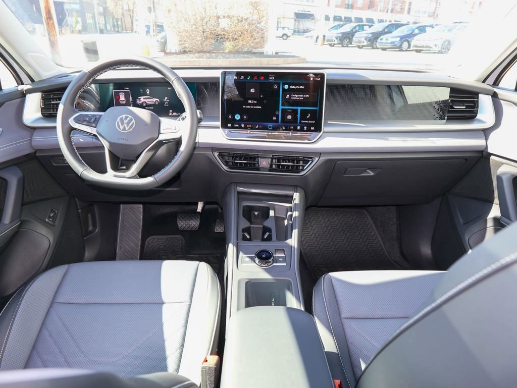 New 2026 Volkswagen Tiguan SE image 17