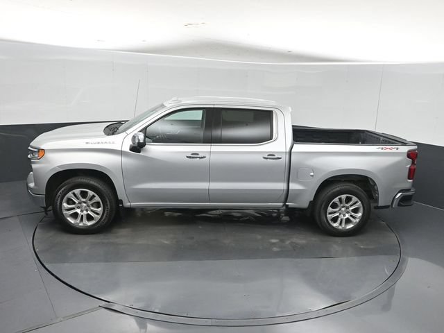 Used 2022 Chevrolet Silverado 1500 LTZ w/ Technology Package AWD/4WD image 43