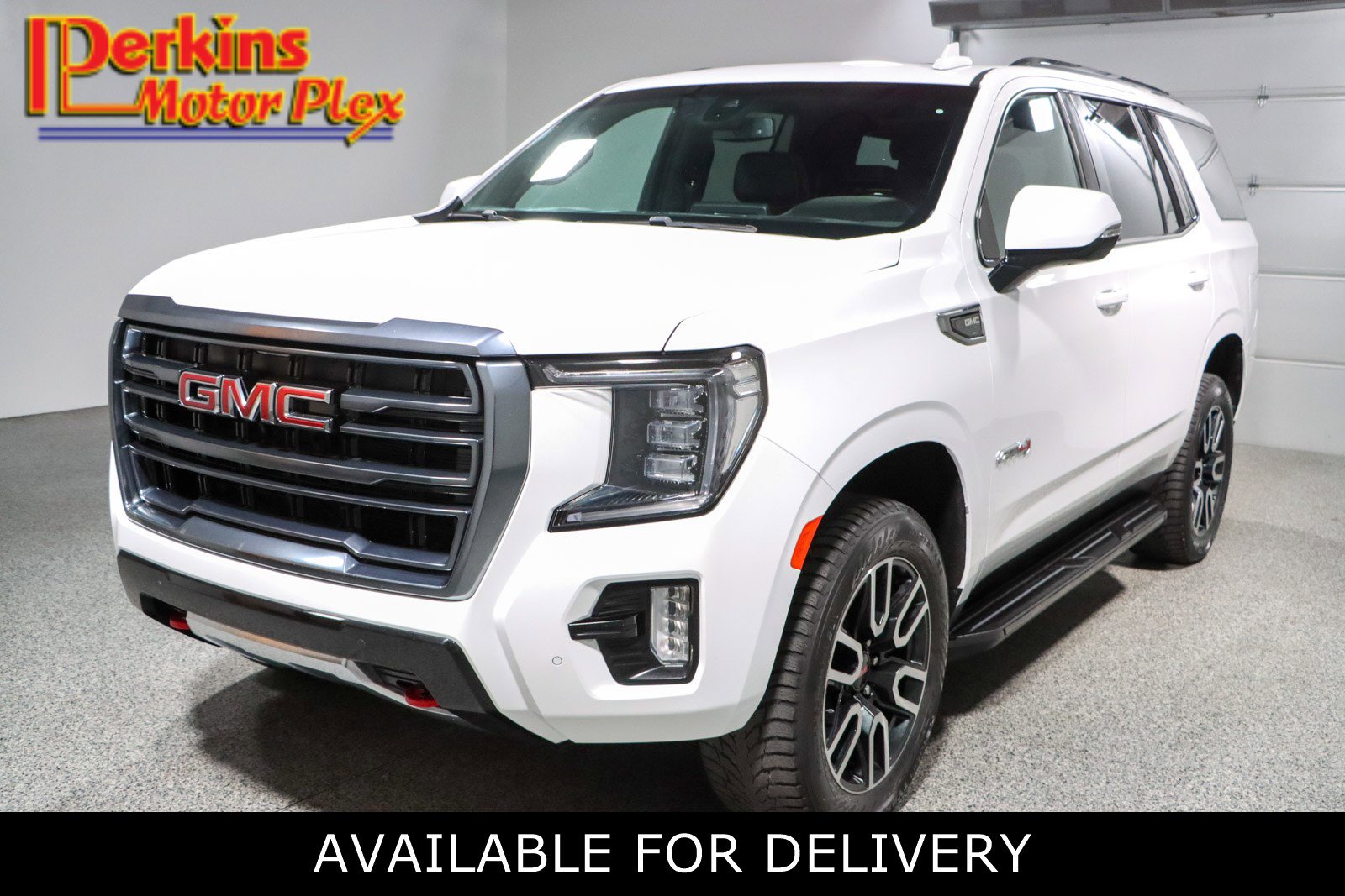 Used 2022 GMC Yukon AT4 AWD/4WD image 1