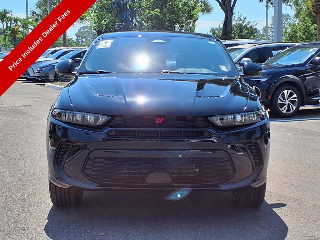 Used 2024 Dodge Hornet R/T w/ R/T Blacktop Package AWD/4WD image 3