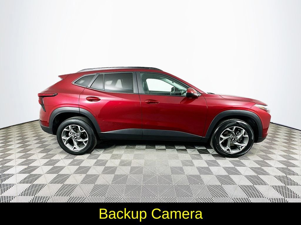 Used 2024 Chevrolet Trax LT w/ Driver Confidence Package image 11