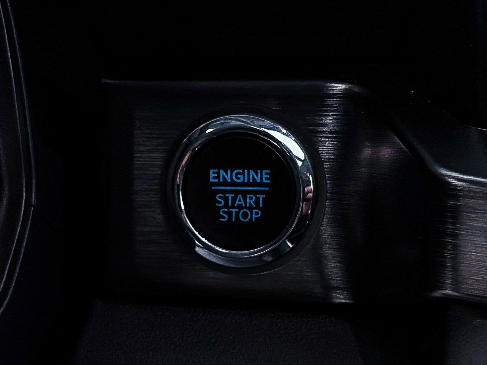 Used 2023 Ford F250 Lariat w/ Lariat Ultimate Package AWD/4WD image 38