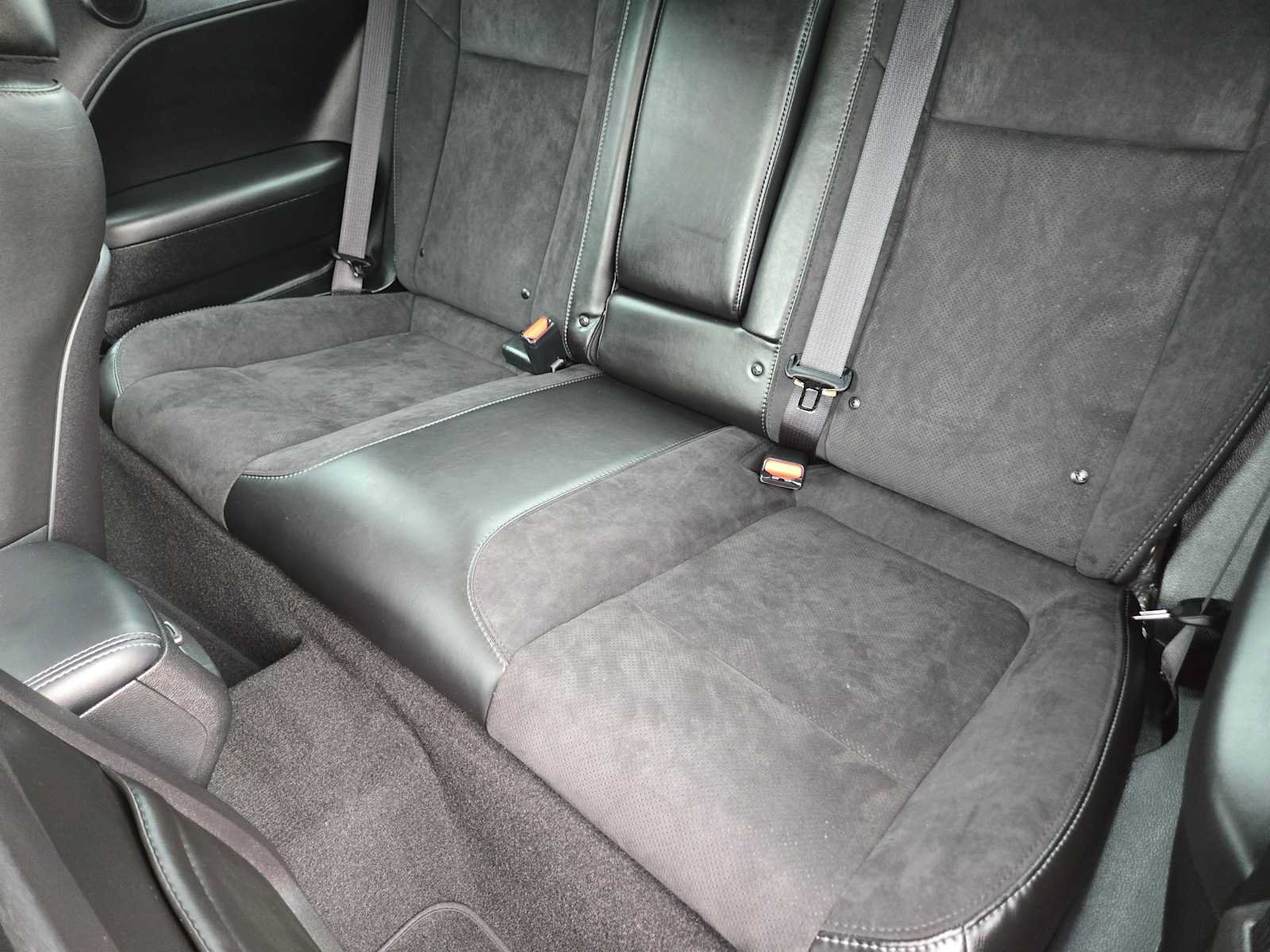 Used 2023 Dodge Challenger R/T w/ Plus Package RWD image 30