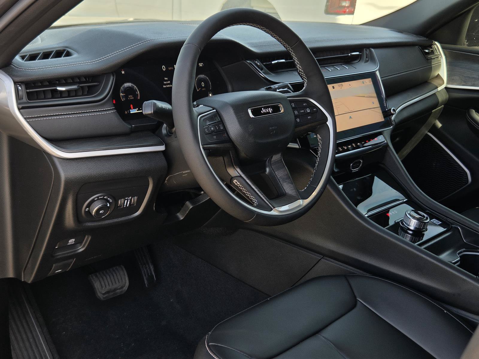 New 2026 Jeep Grand Cherokee Limited w/ Limited Altitude Package RWD image 22