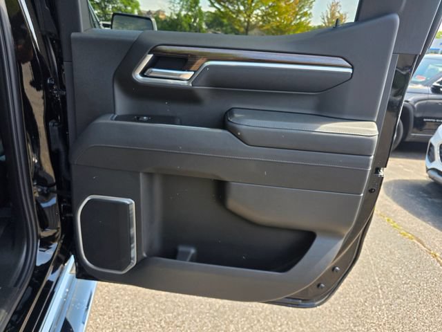 Used 2026 Chevrolet Silverado 1500 LT w/ LPO, Liner Protection Package AWD/4WD image 11