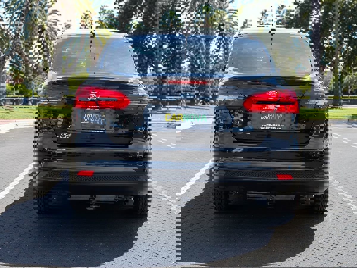 Used 2017 Ford Focus S image 6