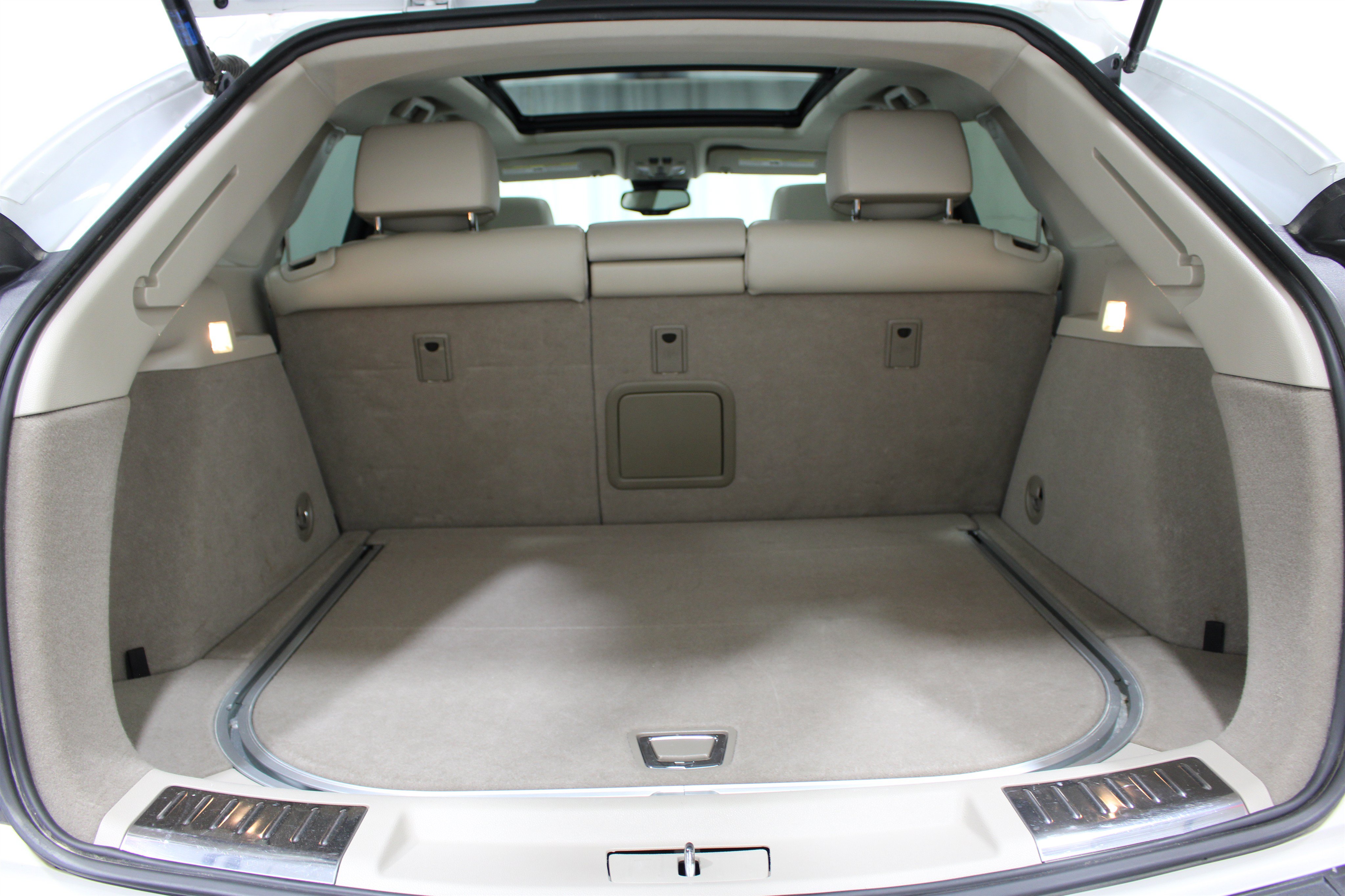 Used 2012 Cadillac SRX Performance FWD image 24