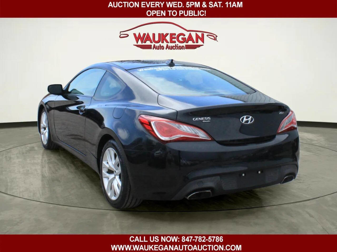 Used 2014 Hyundai Genesis 2.0T image 4