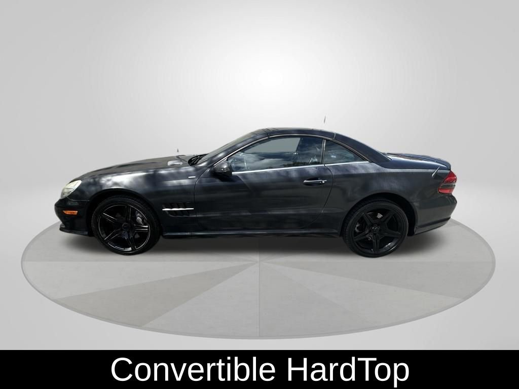 Used 2011 Mercedes-Benz SL 550 image 4