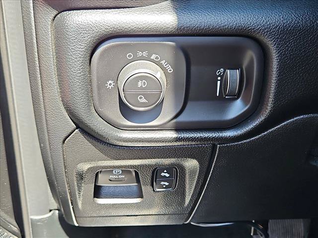 Used 2020 RAM 1500 Rebel w/ Rebel Level 1 Equipment Group AWD/4WD image 16