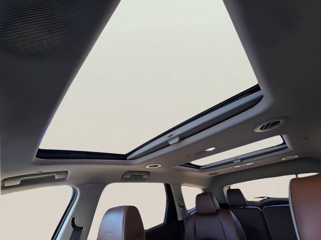 Used 2019 Buick Enclave Avenir w/ Avenir Technology Package image 43