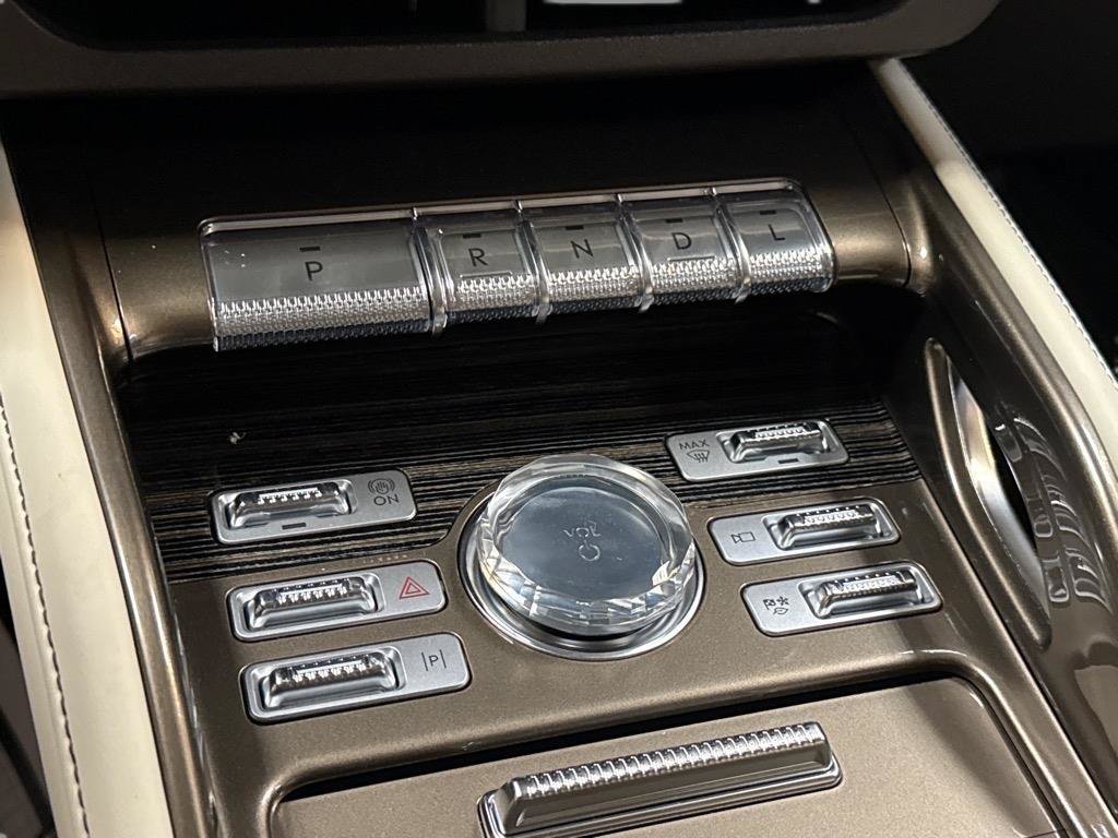 New 2025 Lincoln Nautilus Black Label AWD/4WD image 17