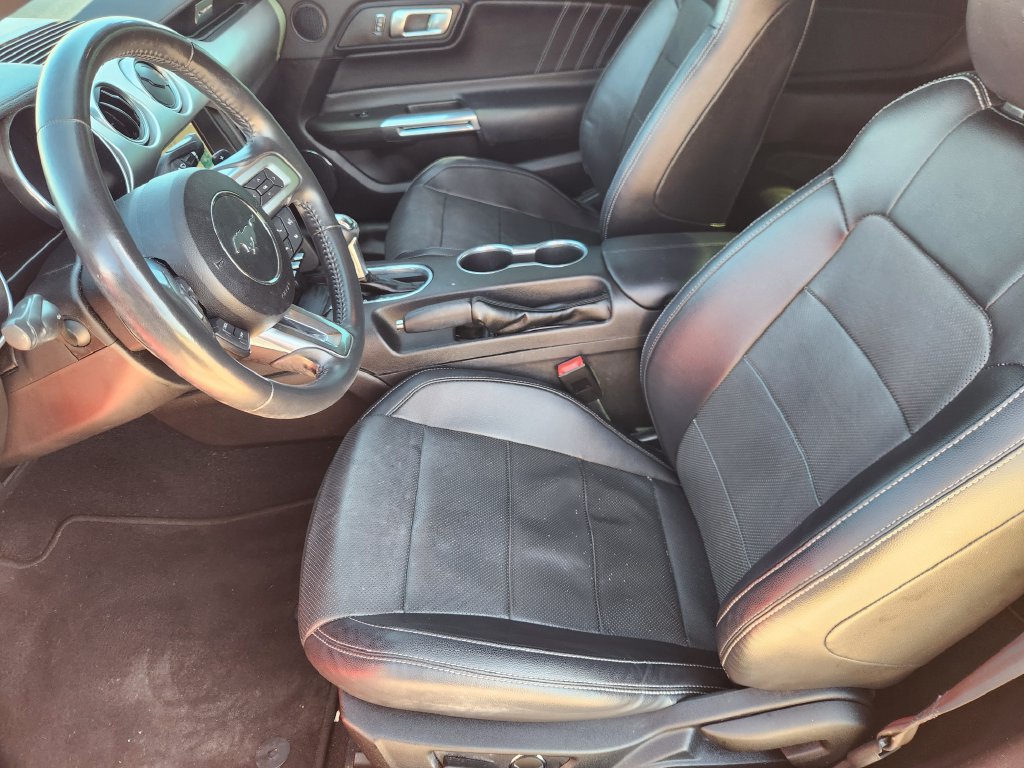 Used 2019 Ford Mustang Premium RWD image 13