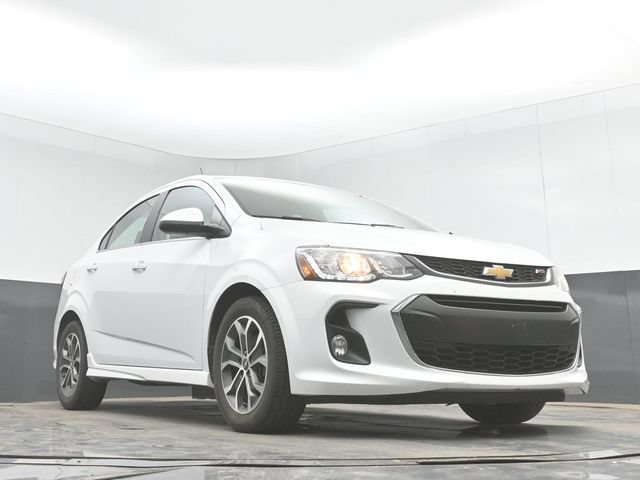 Used 2017 Chevrolet Sonic LT w/ Convenience Package FWD image 27