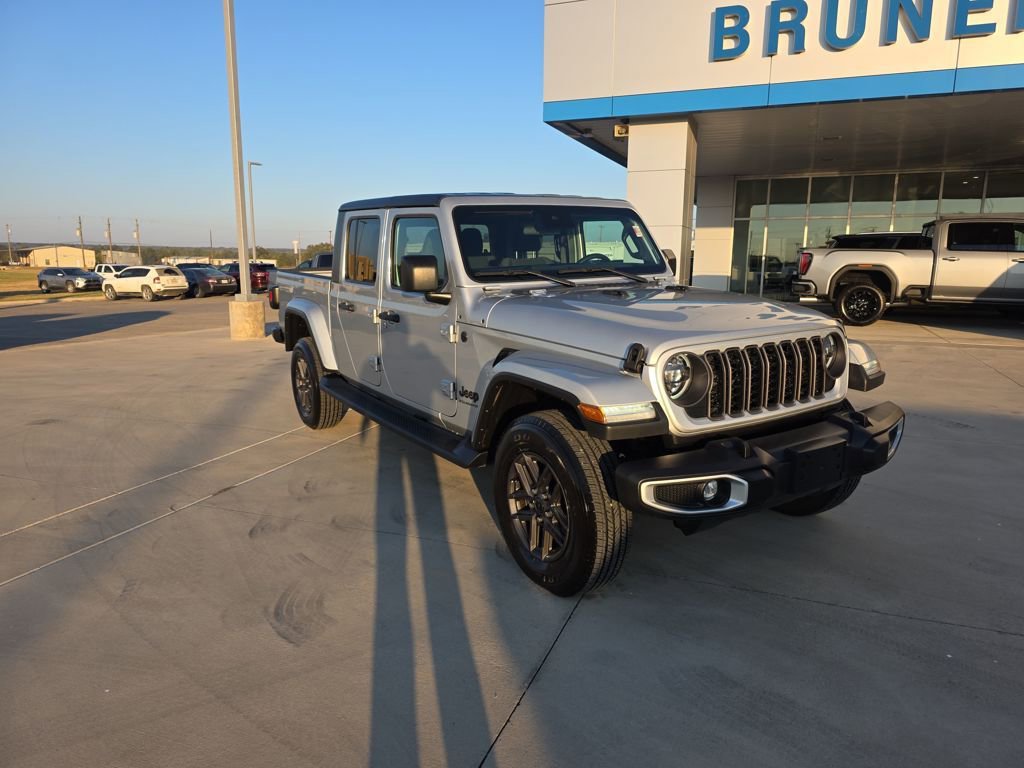 Used 2024 Jeep Gladiator Sport