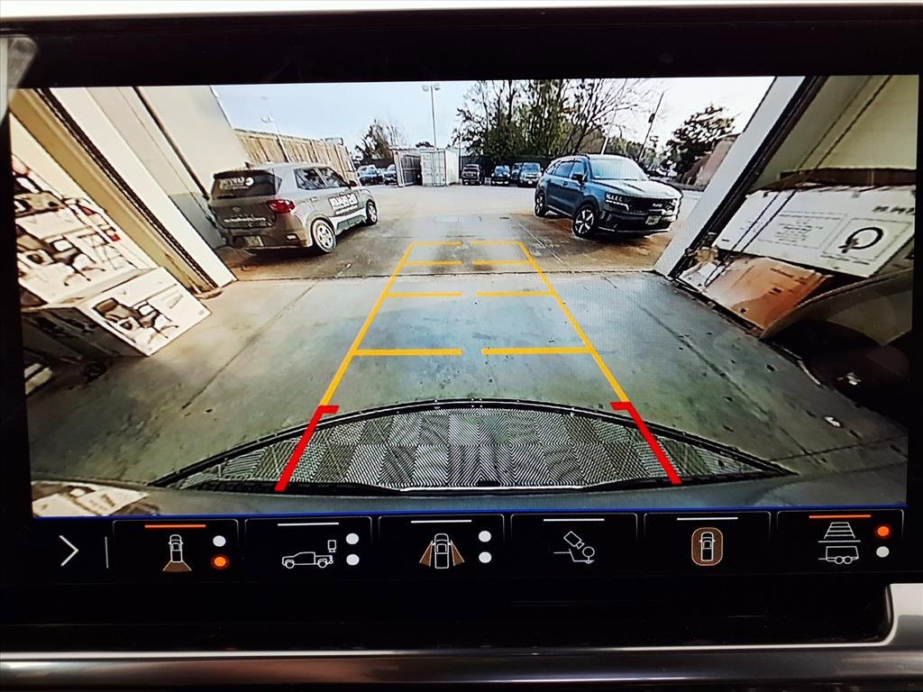 New 2026 Chevrolet Silverado 1500 LT w/ All Star Edition Plus image 13