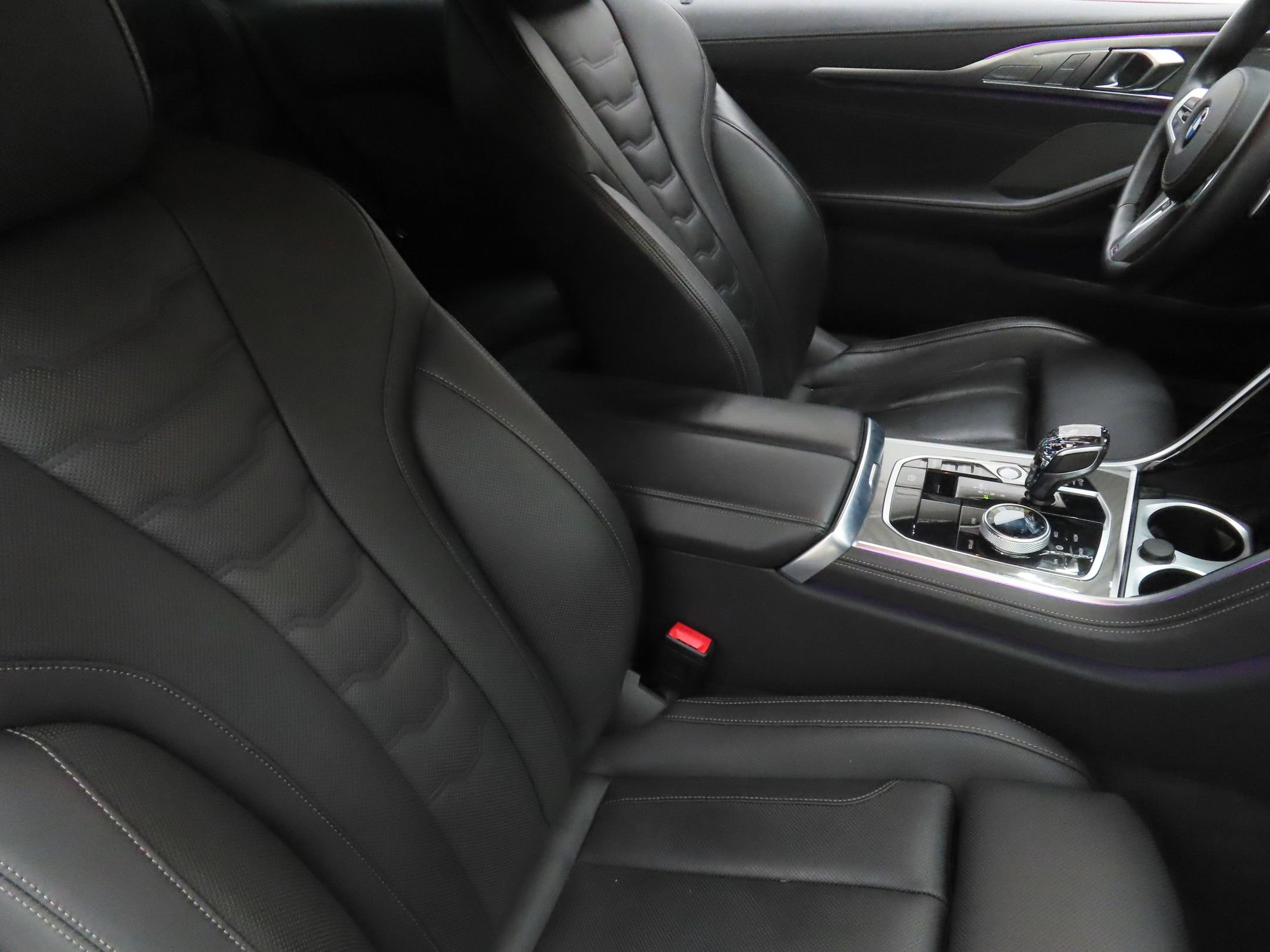 Used 2023 BMW 840i Coupe w/ M Sport Professional Package RWD image 25