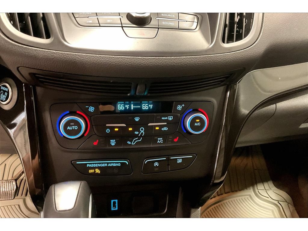 Used 2019 Ford Escape SEL AWD/4WD image 24
