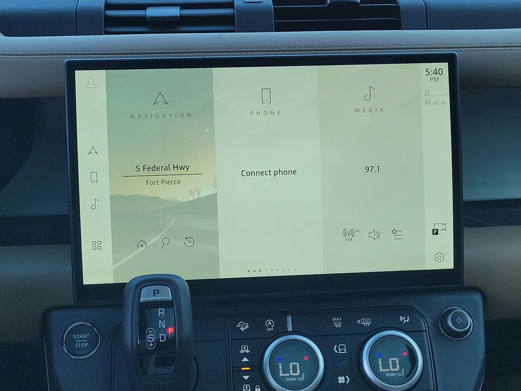 New 2026 Land Rover Defender 110 X-Dynamic SE AWD/4WD image 20