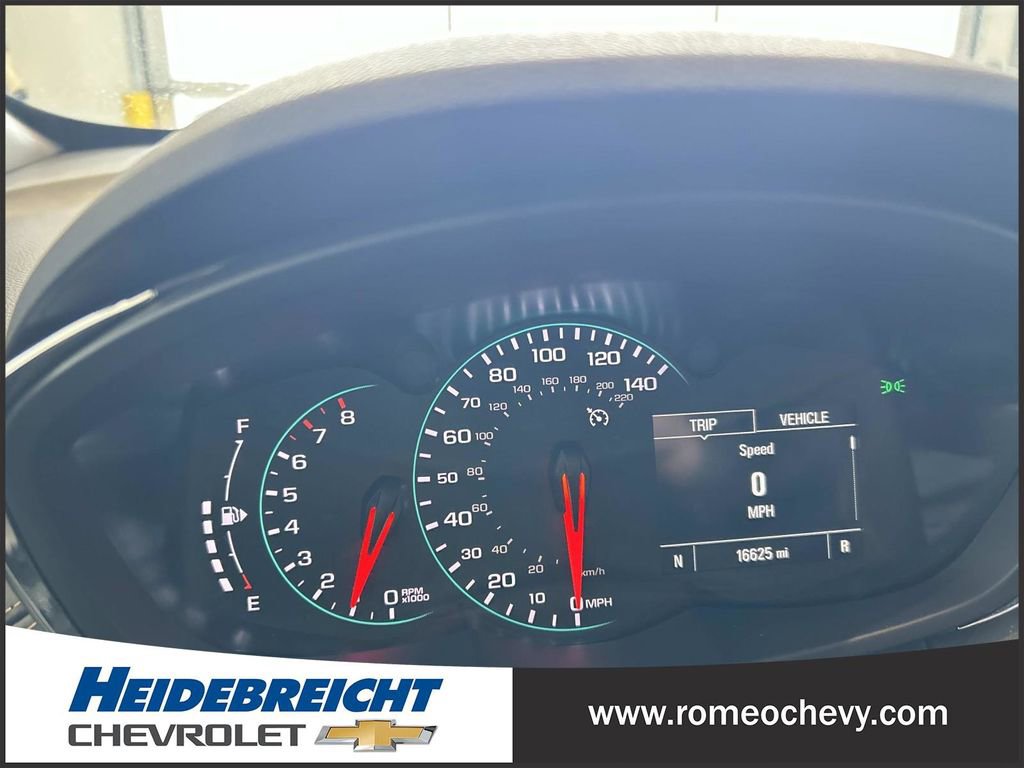 Used 2022 Chevrolet Trax LT w/ LT Convenience Package image 20