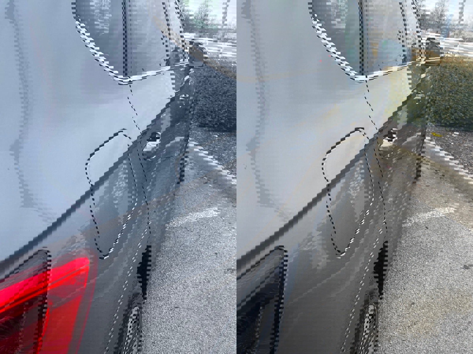 Used 2024 Volkswagen Taos SE image 20