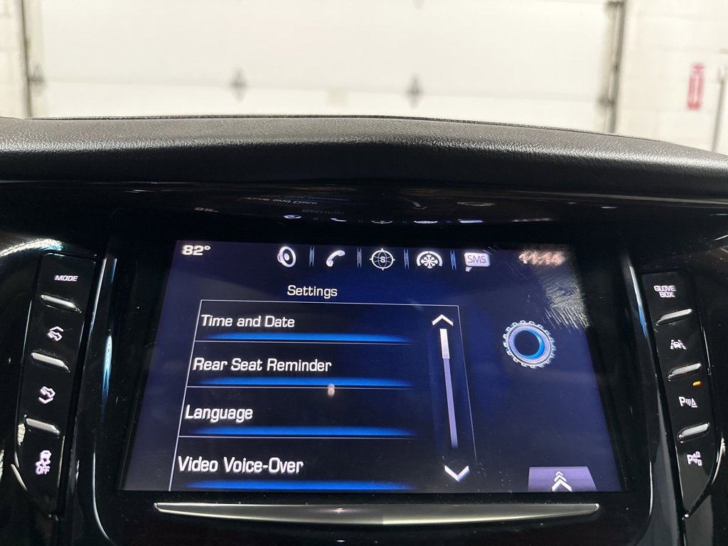 Used 2018 Cadillac Escalade Luxury image 31