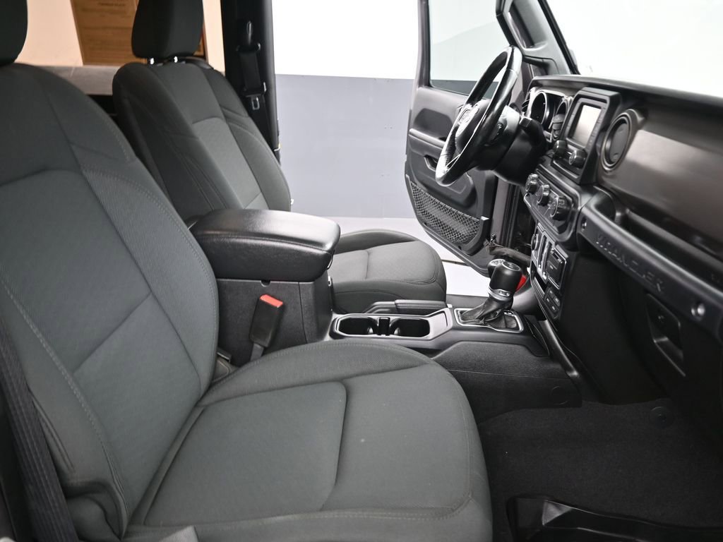 Used 2020 Jeep Wrangler Sport image 25