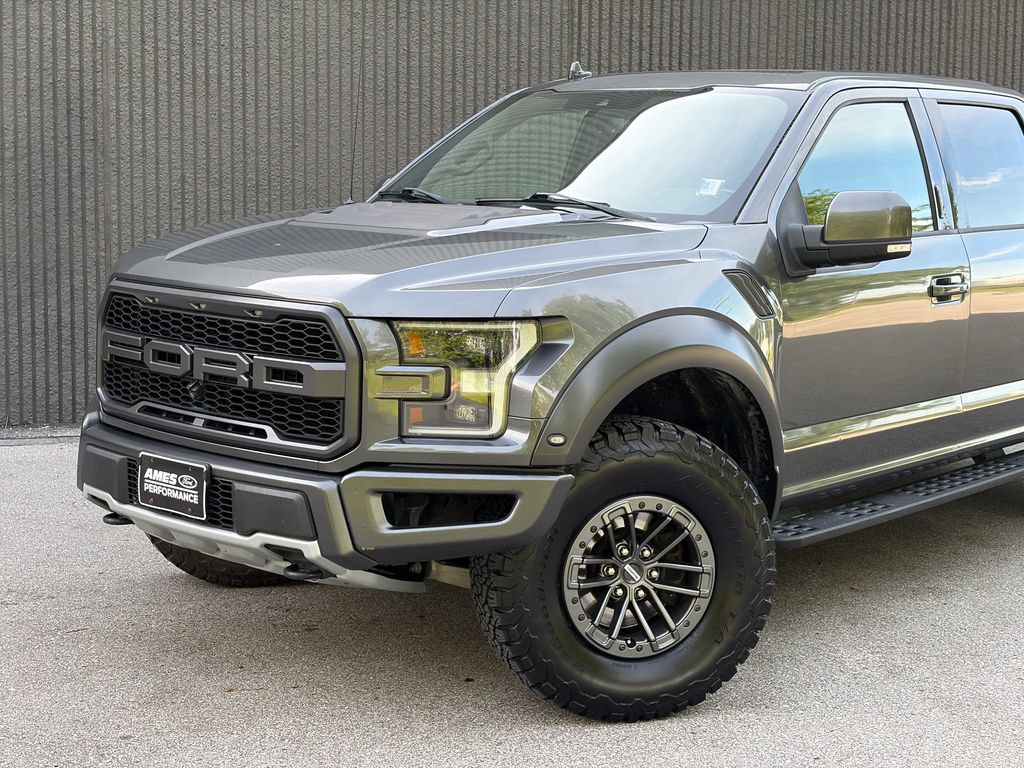 Certified 2019 Ford F150 Raptor w/ Equipment Group 802A Luxury AWD/4WD image 2
