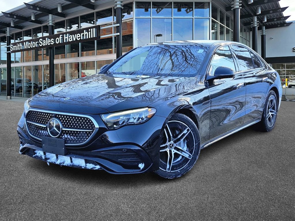 Used 2025 Mercedes-Benz E 350 4MATIC Sedan image 1