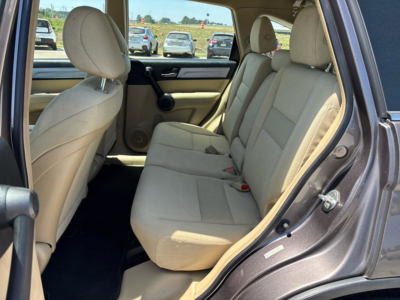 Used 2011 Honda CR-V LX image 19