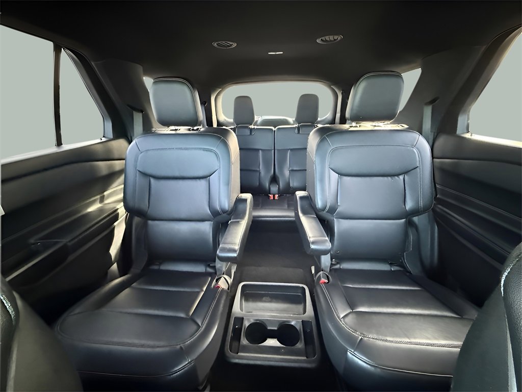 Certified 2020 Ford Explorer XLT w/ Equipment Group 202A image 18