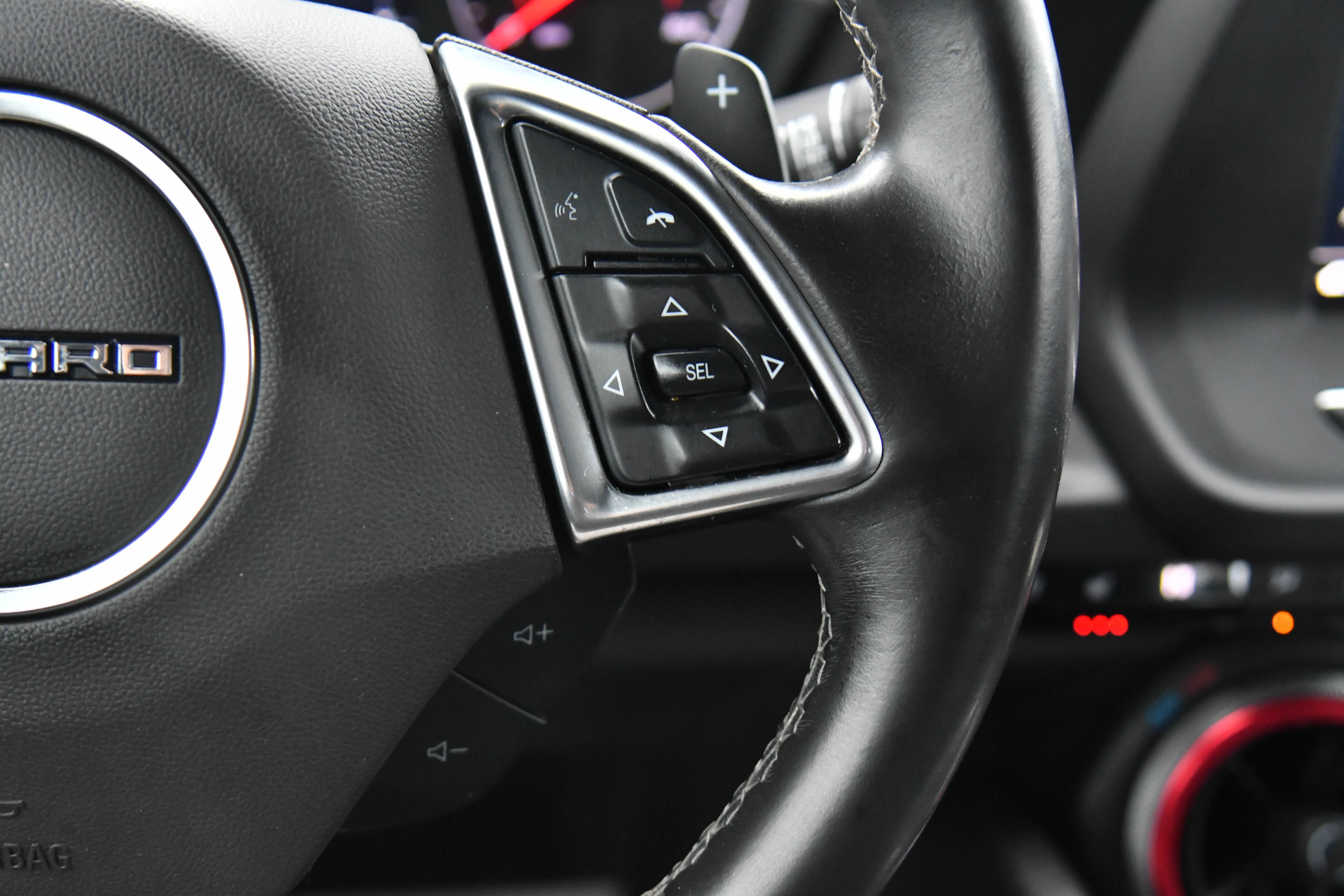 Used 2020 Chevrolet Camaro LT w/ RS Package image 27