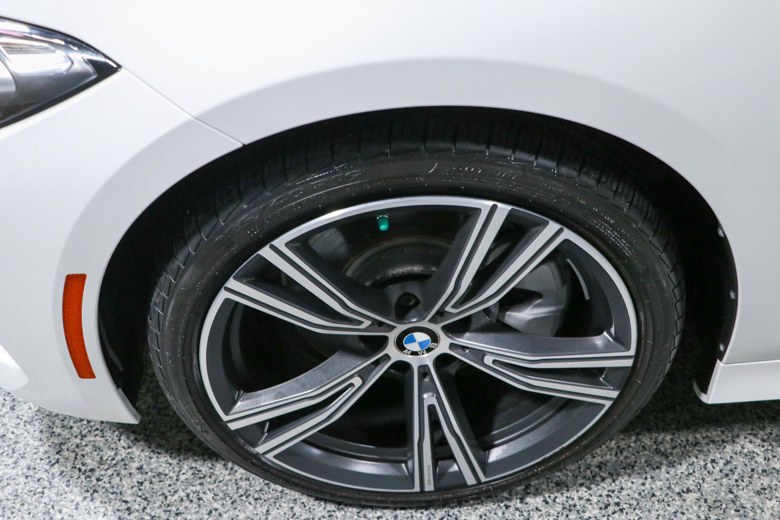 Used 2024 BMW 330i Sedan w/ Premium Package RWD image 11