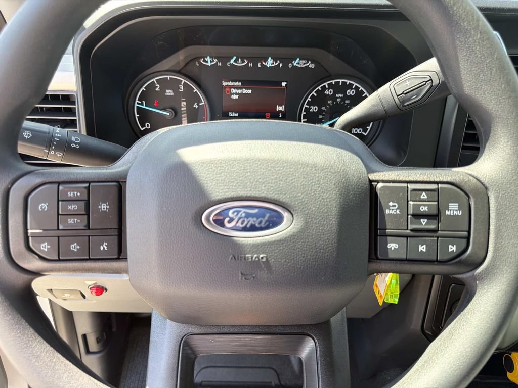 New 2026 Ford F350 XL w/ XL Chrome Package RWD image 21